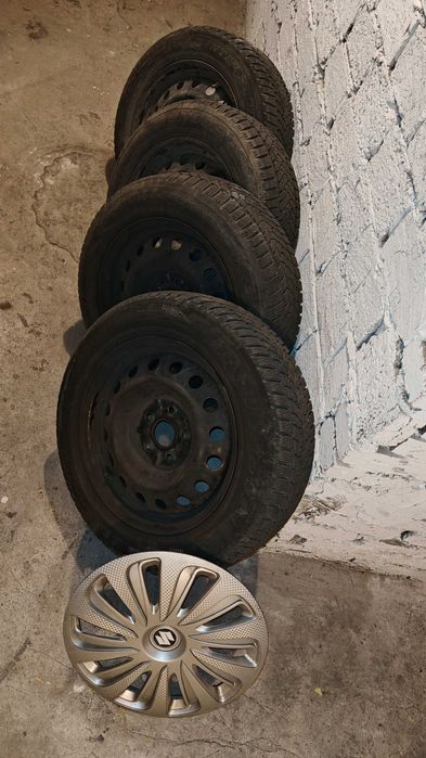 Komplet kół zimowych 205/60R16 Dunlop, Suzuki S-cross