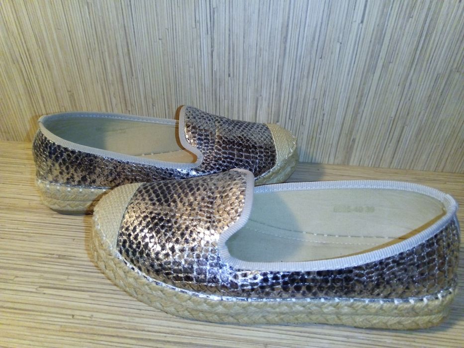 Srebrne espadryle