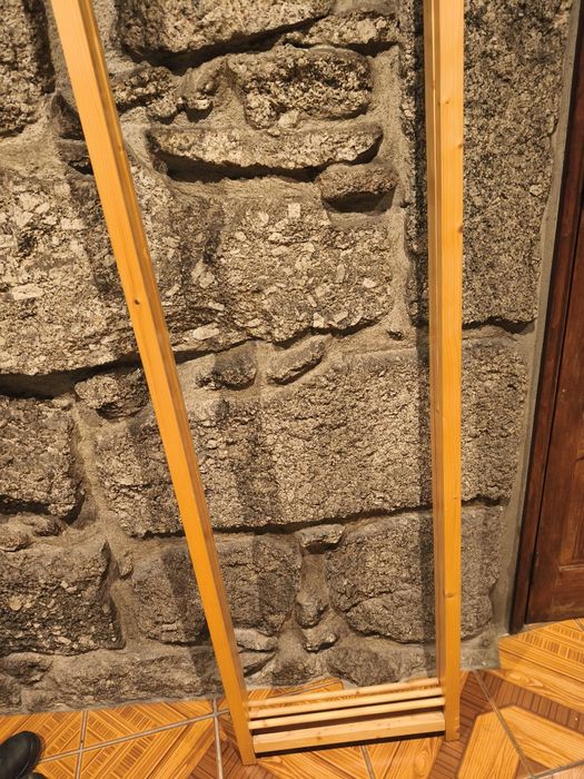 Biombo nunca utilizado tem as cortinas