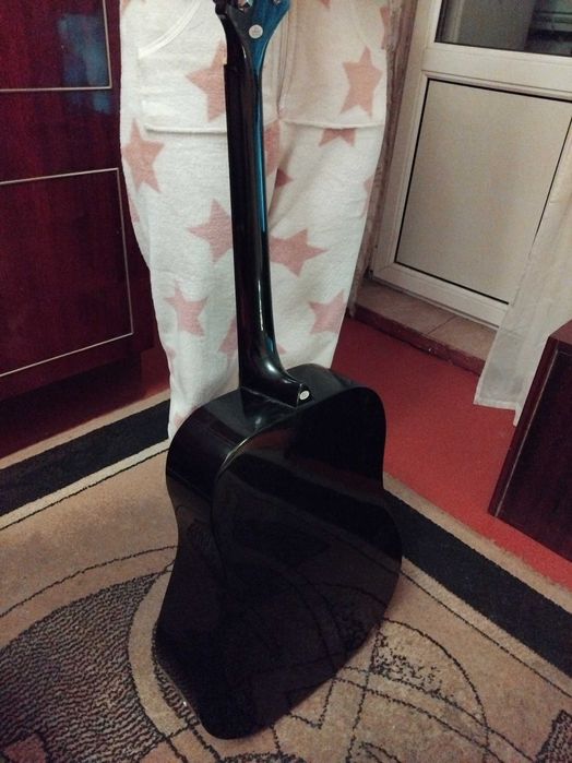 Гитара электро акустическая  Stagg, за приемлемую цену!