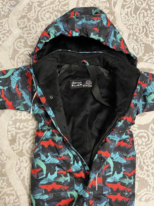 Продам дитячий зимовий комбинезон Decoza 3-4 роки (92-98 см)