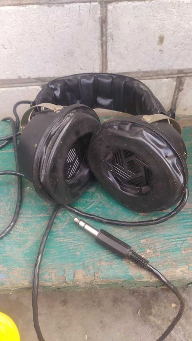Наушники от ресивера Pioneer. Наушники от ресивера Pioneer.