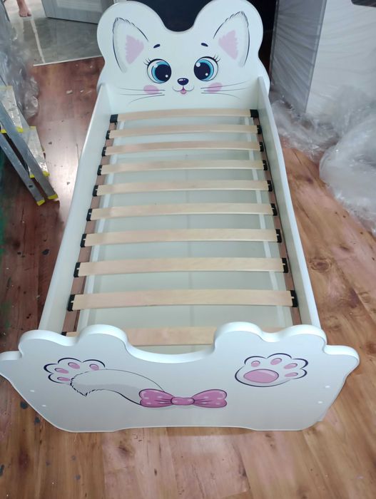 Łóżko dla dziewczynki