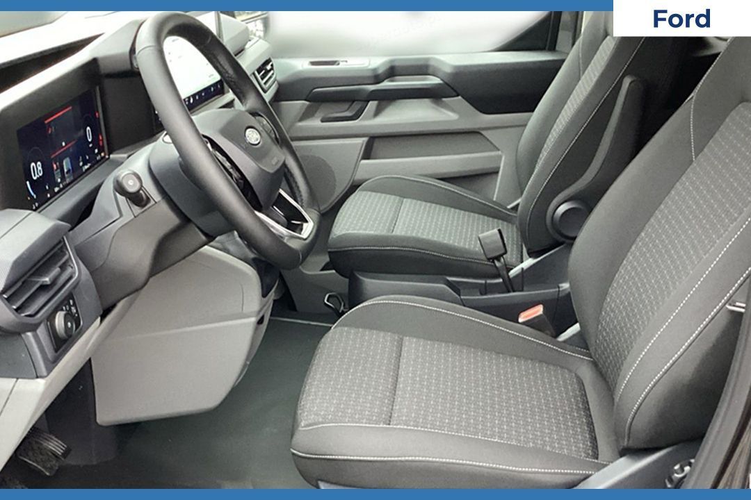 Ford Transit Custom Kombi M1 320 L2H1 Trend 2.0 136KM Podgrz. Fotele/kierownica !! 8-os.!!