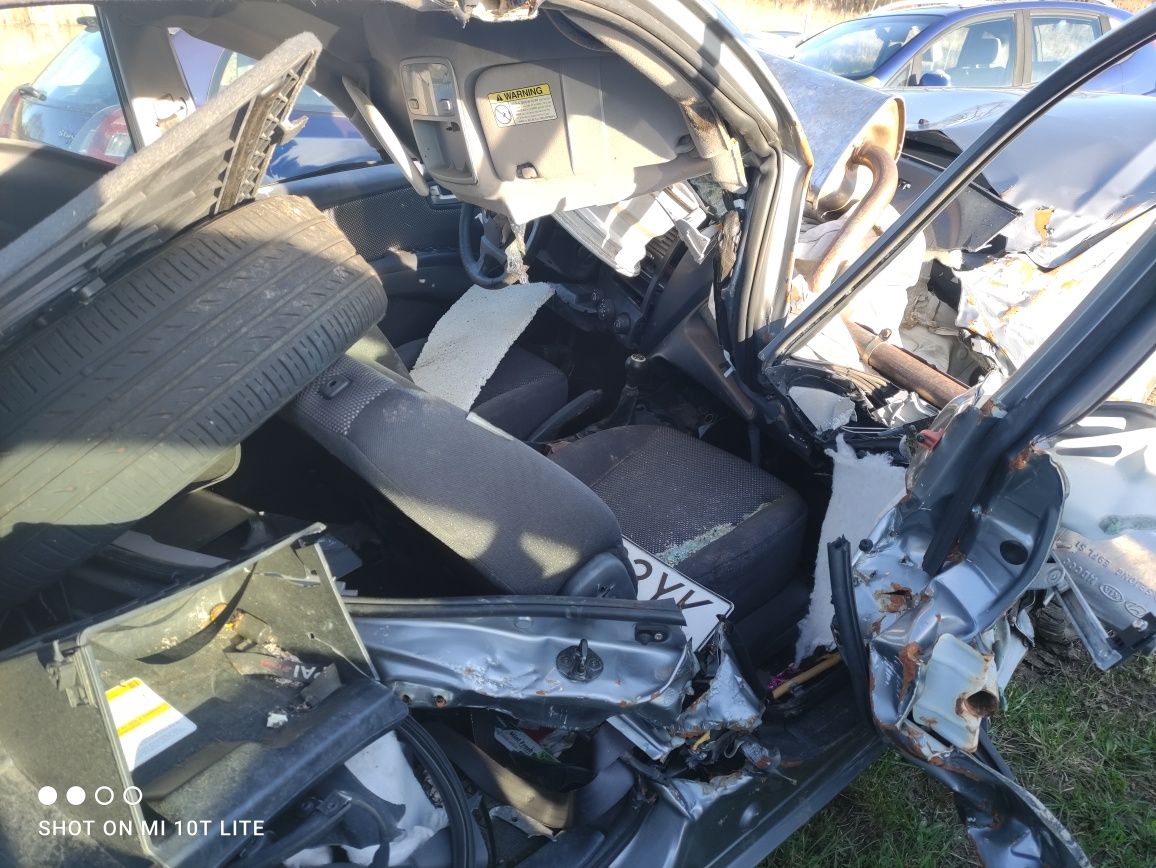 Kia Sportage 2 napęd na przód 2.0 benzyna na części