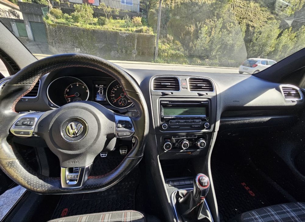 VW Golf VI 2.0 GTI
