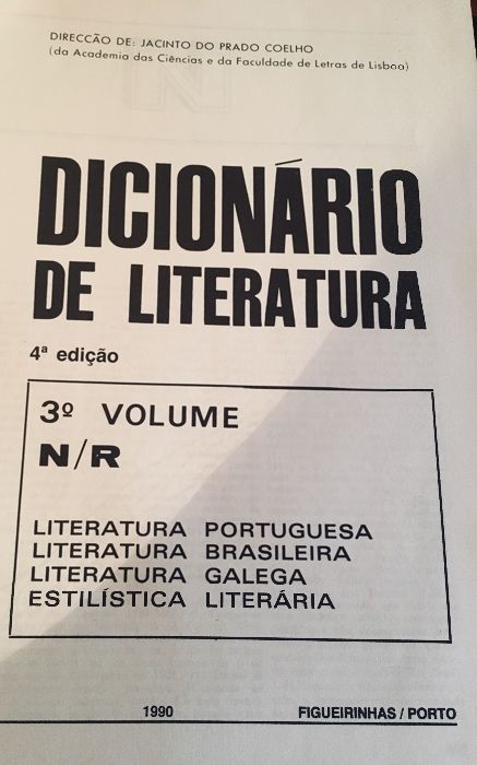 Dicionários de Literatura