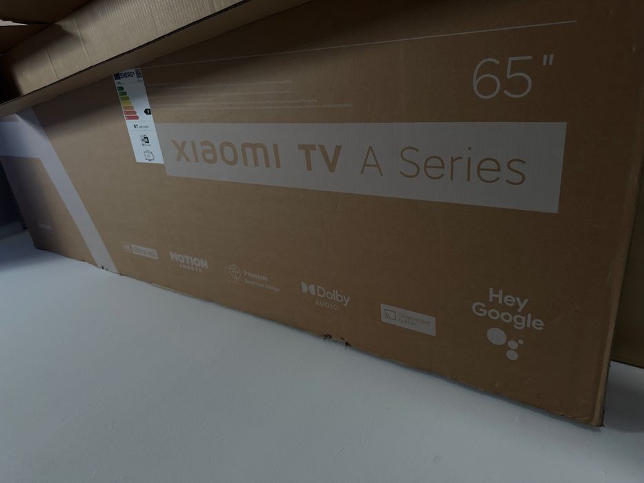 Xiami Tv A series 65”