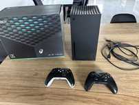 Konsola xbox series x plus 2 pady