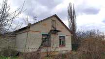 Продам цегляний будинок та 12сот.в с.Мар'янівка.Є ліс,водойма