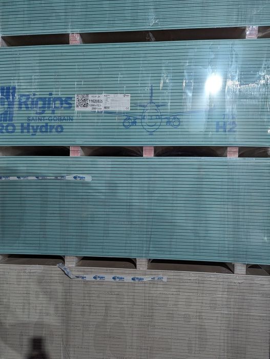 Гіпсокартон та комплектуючі.