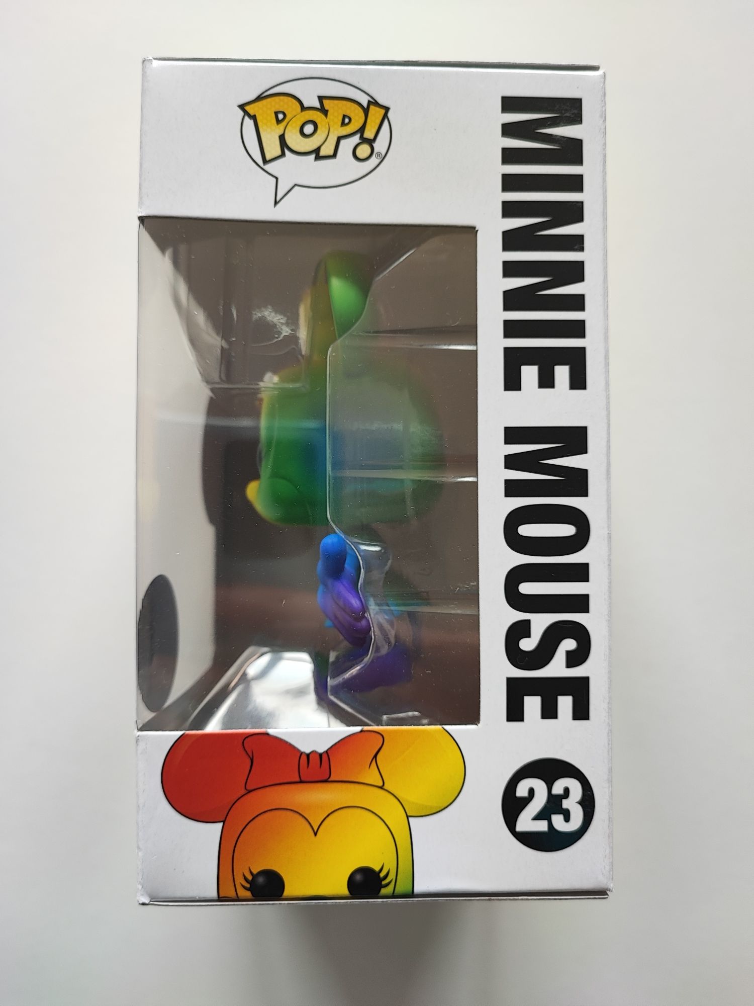 Funko POP Minnie Mouse Rainbow Popcultcha exclusive