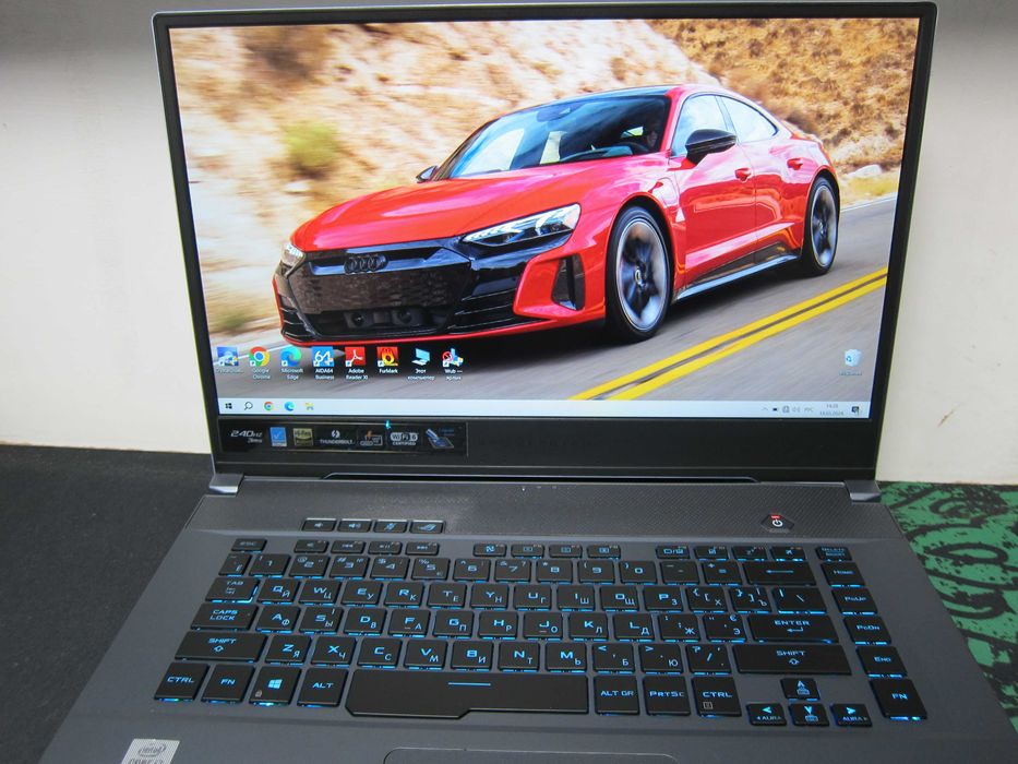 Asus Rog Zephyrus15.6"FHD 240Hz/RTX 2070 MaxQ 8 GB 256 Bit/ I7 10750H