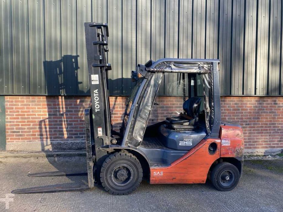 Навантажувач дизельний  TOYOTA 8FD25 2019р.дизель.