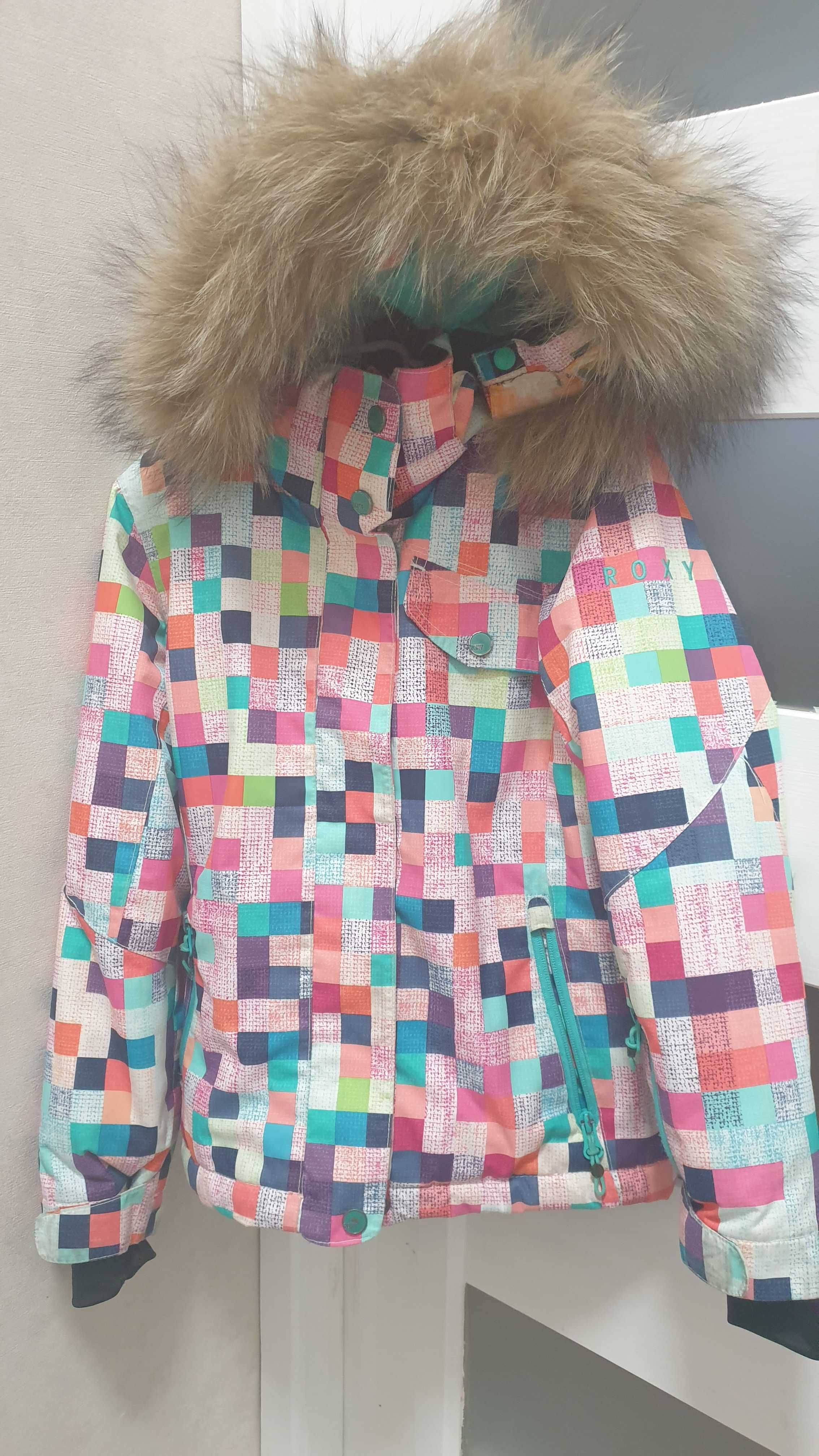 Фірмова куртка ROXY