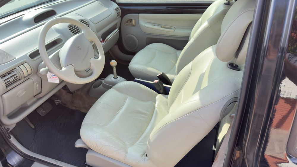 Renault Twingo  16 V  INITIALE 80CV automatico Quickshift  TETO VIDRO