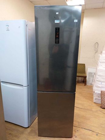 Холодильник Hotpoint Ariston CNA2 200 см, No frost, стан нового