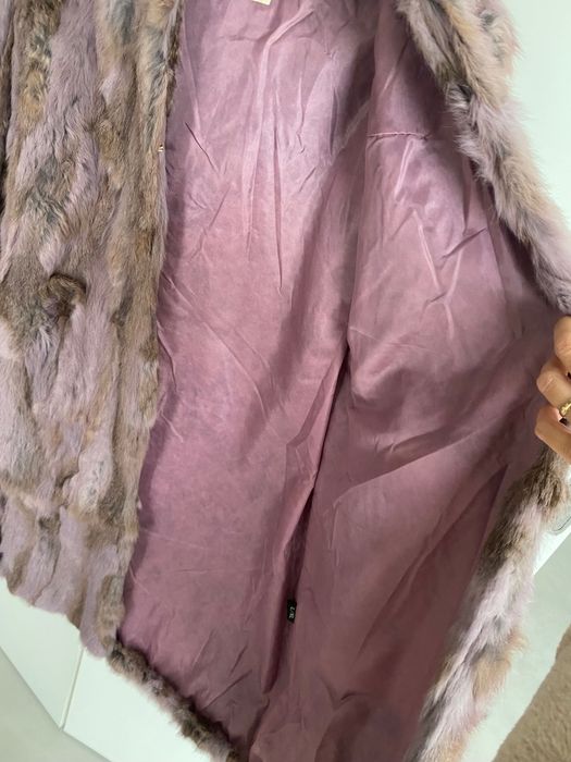 Casaco pelo rosa e castanho