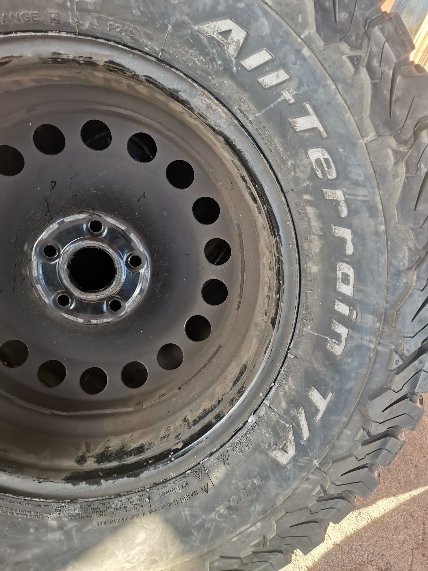 285 70 17 bfgoodrich 4 шт