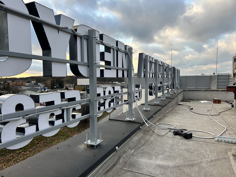 Litery 3D Litery Przestrzenne Reklama ŚWIETLNA