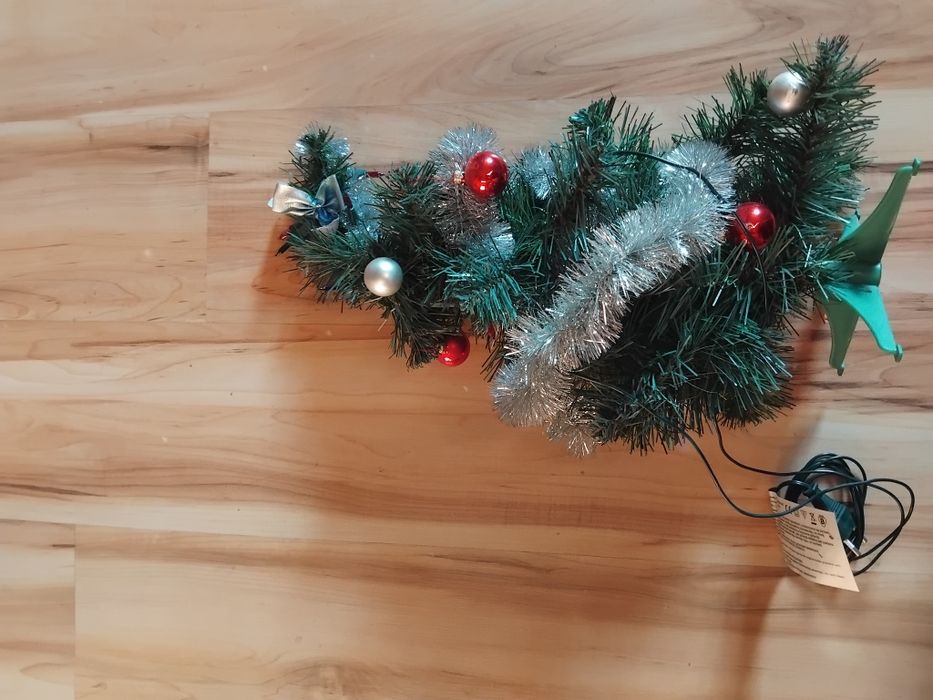 Ozdobna choinka świąteczna