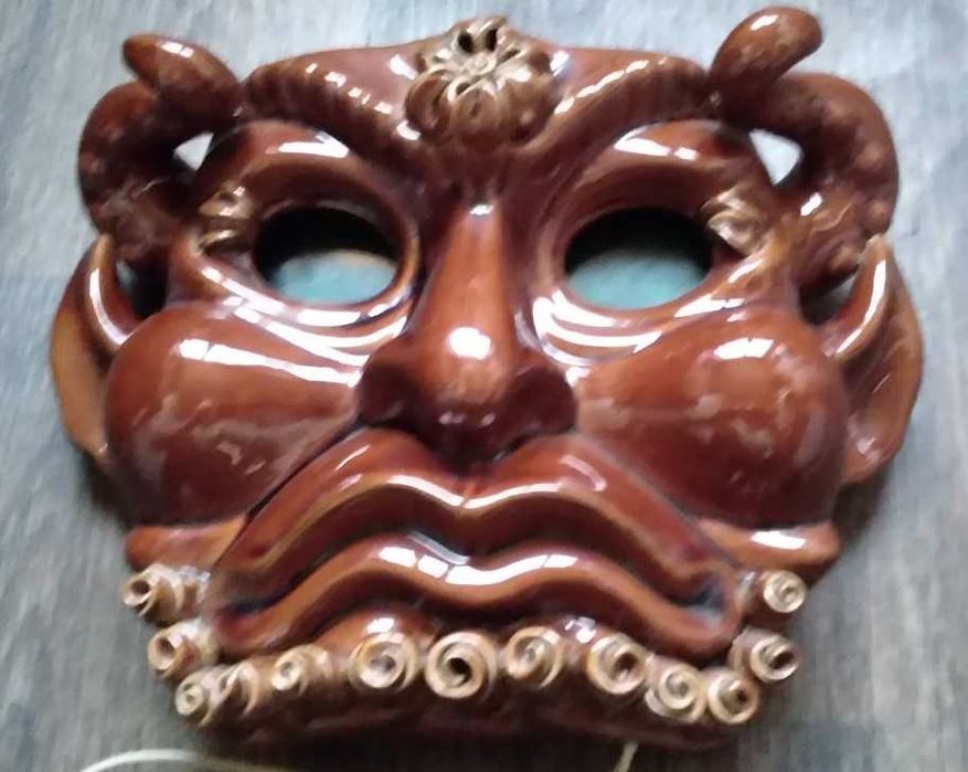 Продам настенные часы