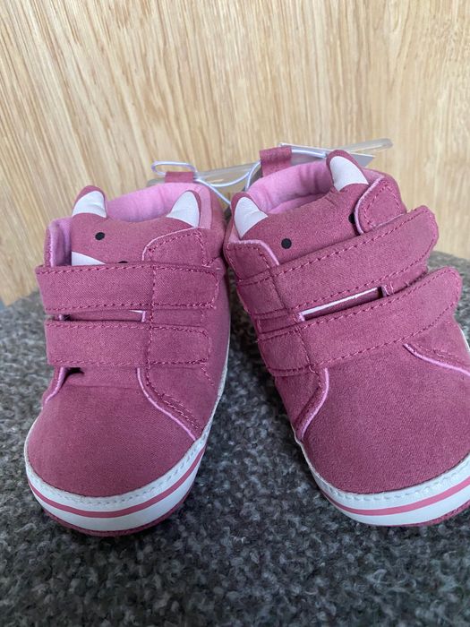 NOWE!!!  Buty niechodki roz. 20