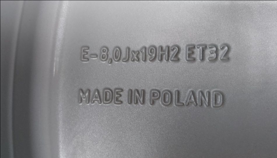 Диски оригінал R19/5/112 Audi A3 A4 A6 Q3 Q5 Q7 4N0 601 025 J