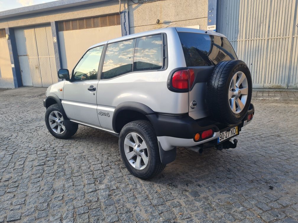 Nissan Terrano II 3.0