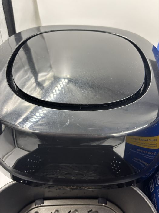 Russell hobbs 8l frytkownica beztłuszczowa na 220stopni