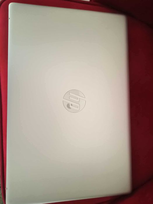 Laptop HP 17'' i5 11GEN 16GB 512SSD FHD PK CAM W10