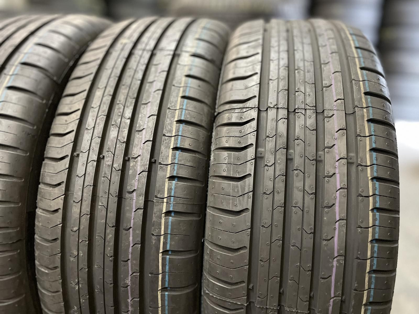 Шини 205/60 R16 Continental ContiEcoContact 5 (Cклад резини)