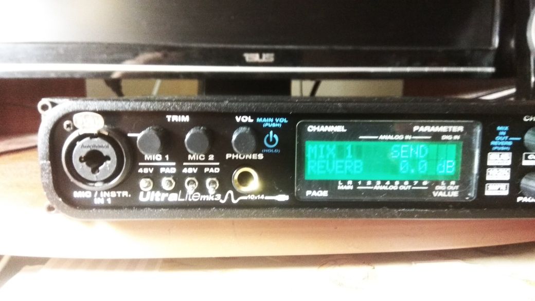 Зовнішня студійна звукова карта Motu Ultralite MK3 FireWire 192 kHz