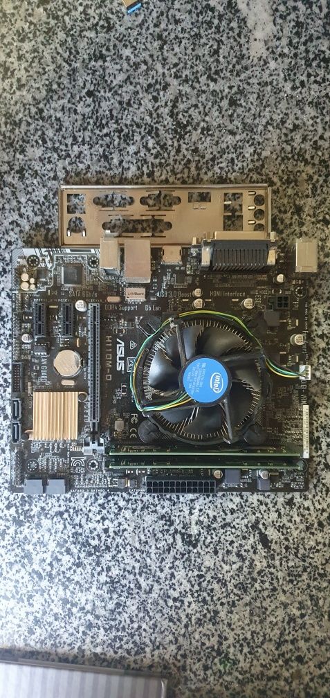 Asus h110m-d + i3 7100 + ddr16gb