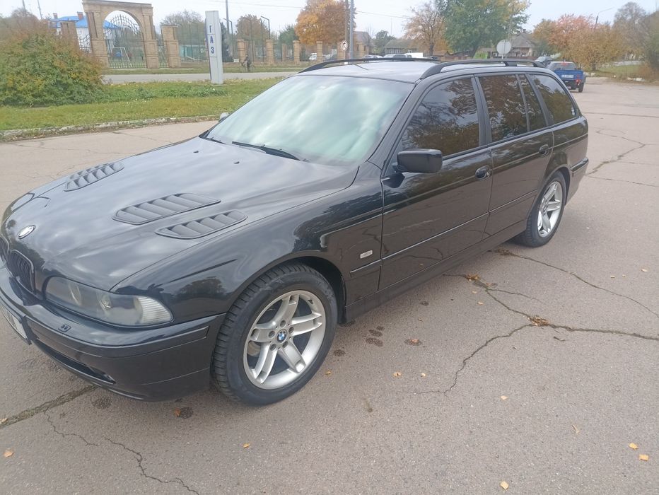 Продам BMW 5 E39 2.2 бензин