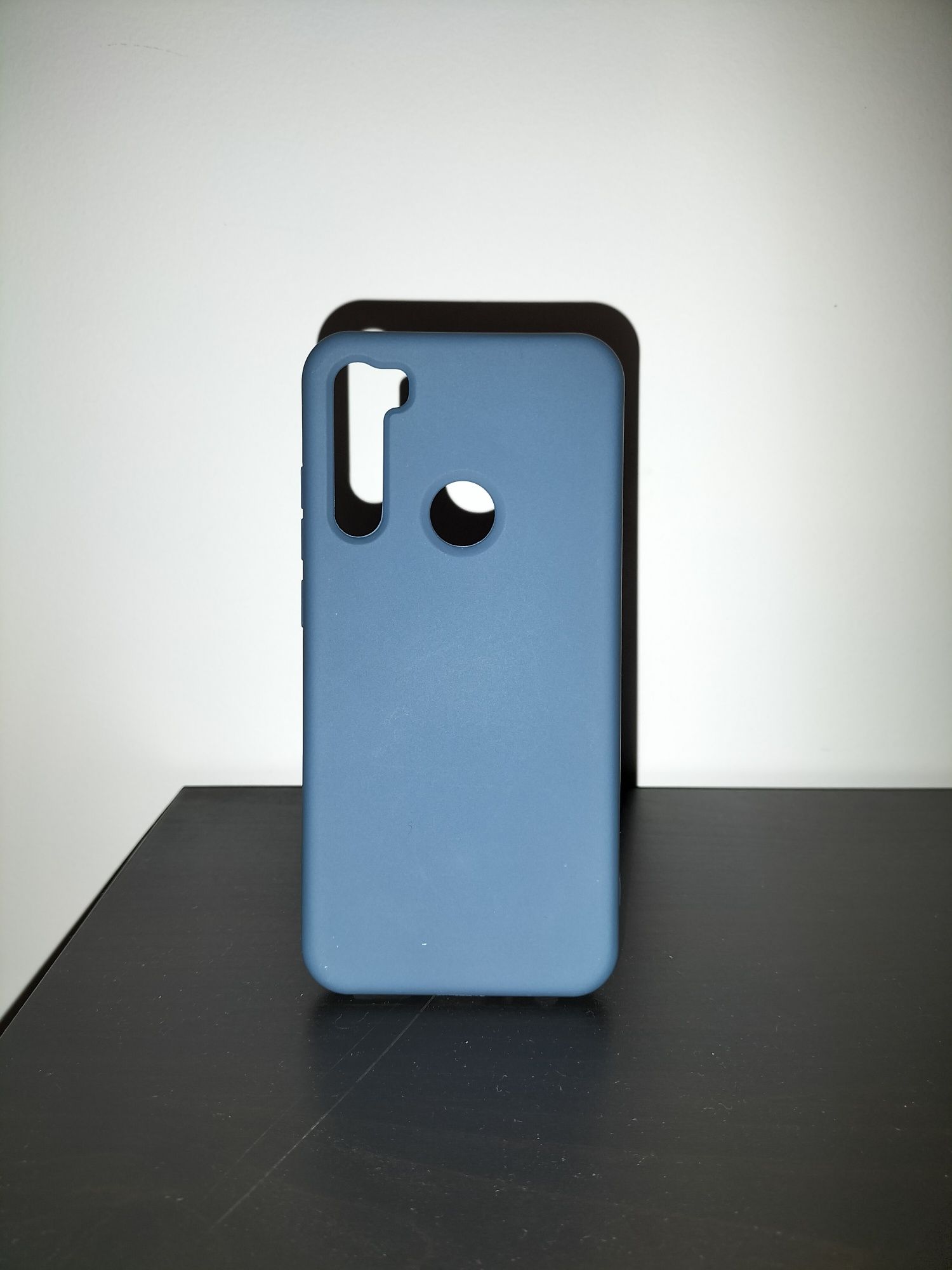 Capa IPhones 11 e 12 e Xiaomi Redmi Note 8