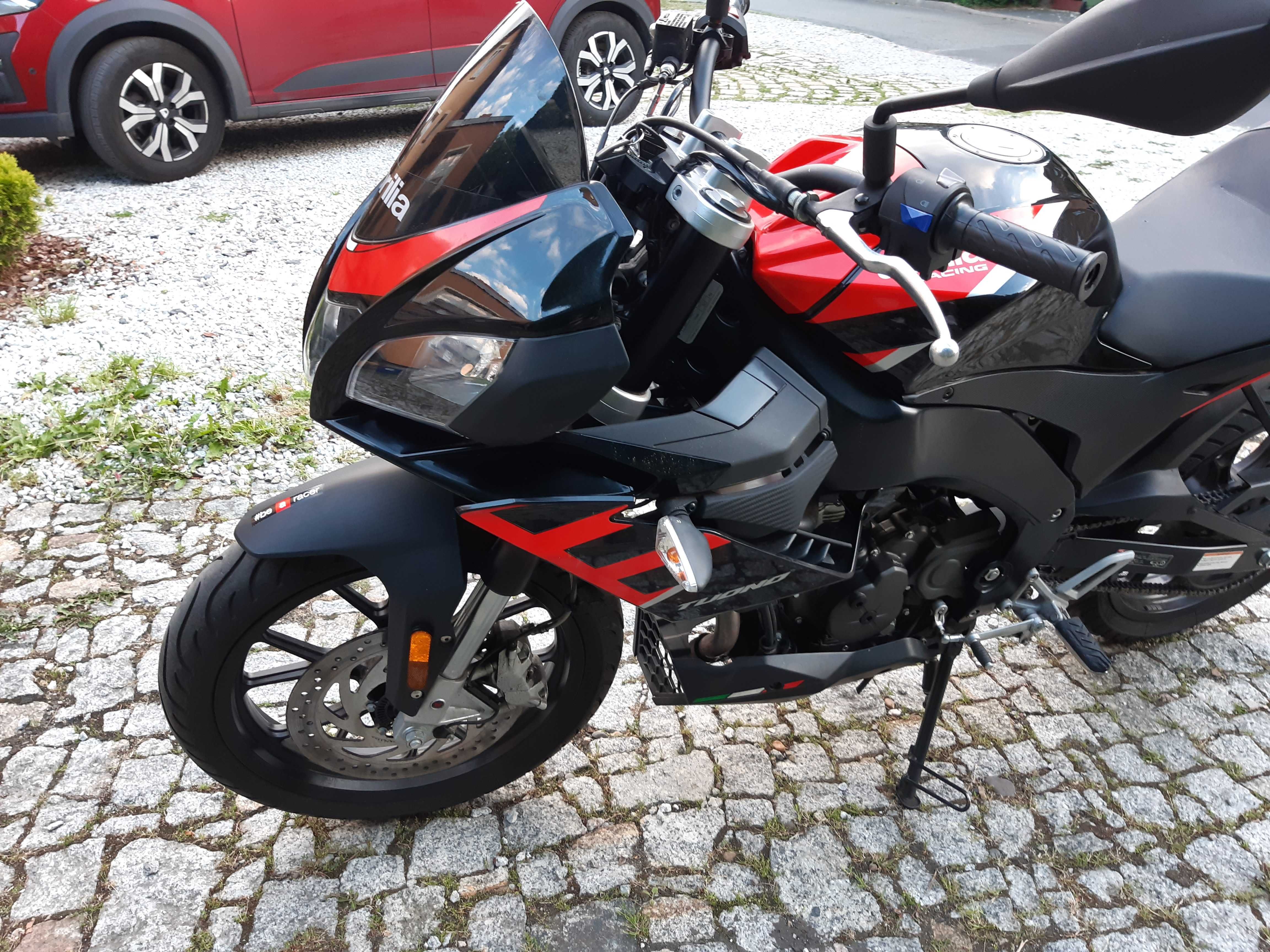 aprilia tuono 125 niski przebieg