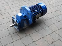 napęd z przekładnią motoreduktor 0,75Kw do paszociągu