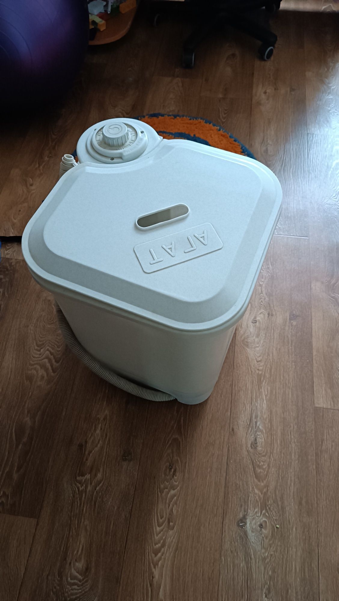 Продам стиральную машинку Агат