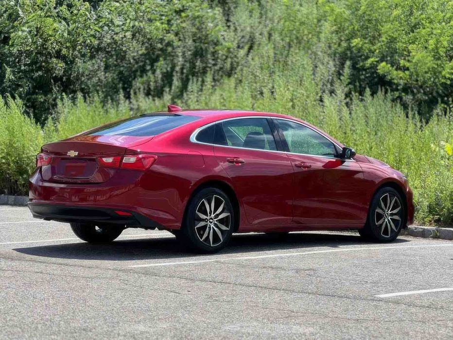 Chevrolet Malibu LT      2017
