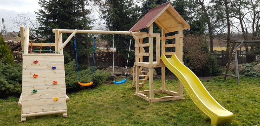 Domek dla dziecka plac zabaw huśtawka zjeżdżalnia ścianka piaskownica