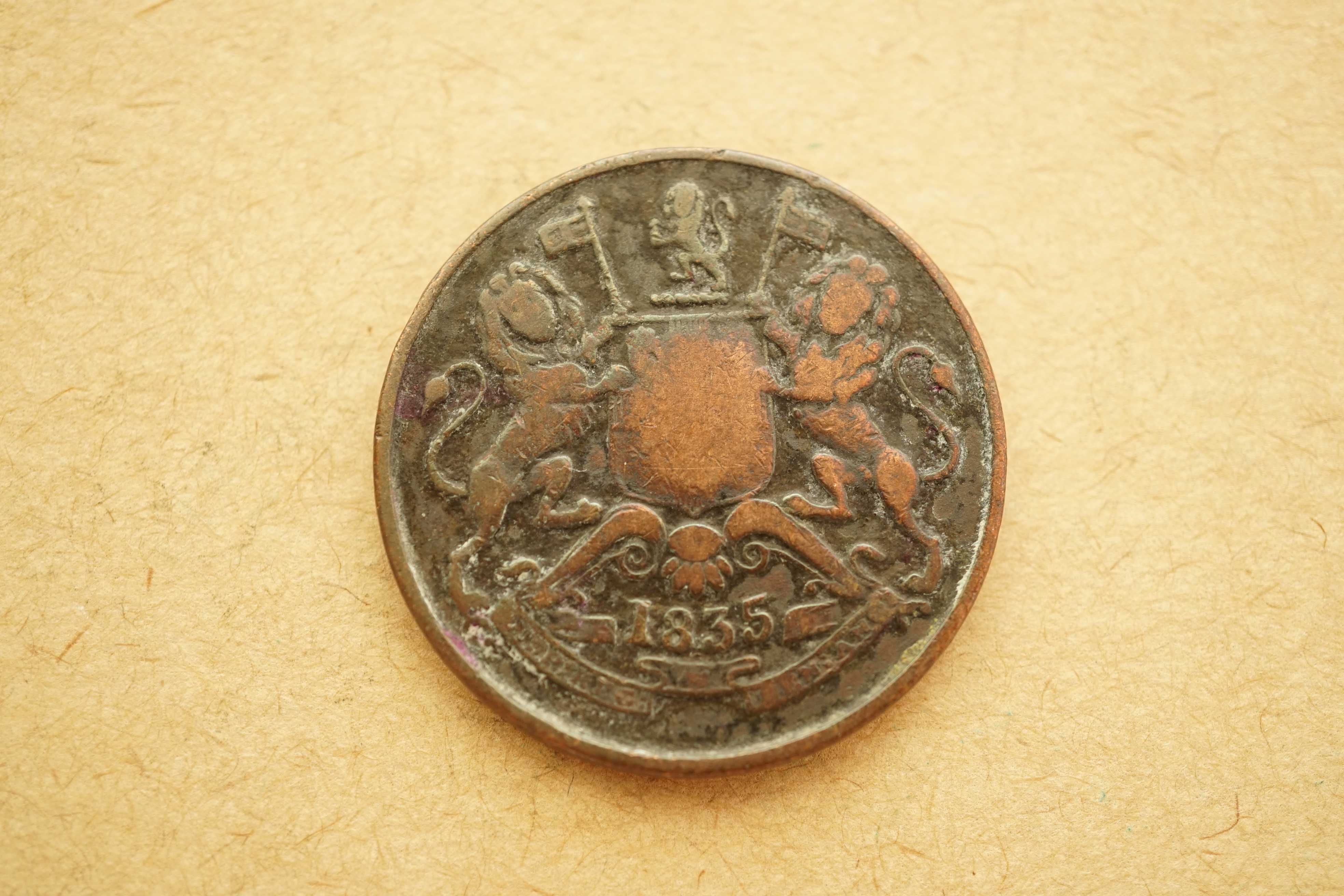 Moeda de Half Anna East Índia Company, 1835, já com 190 anos