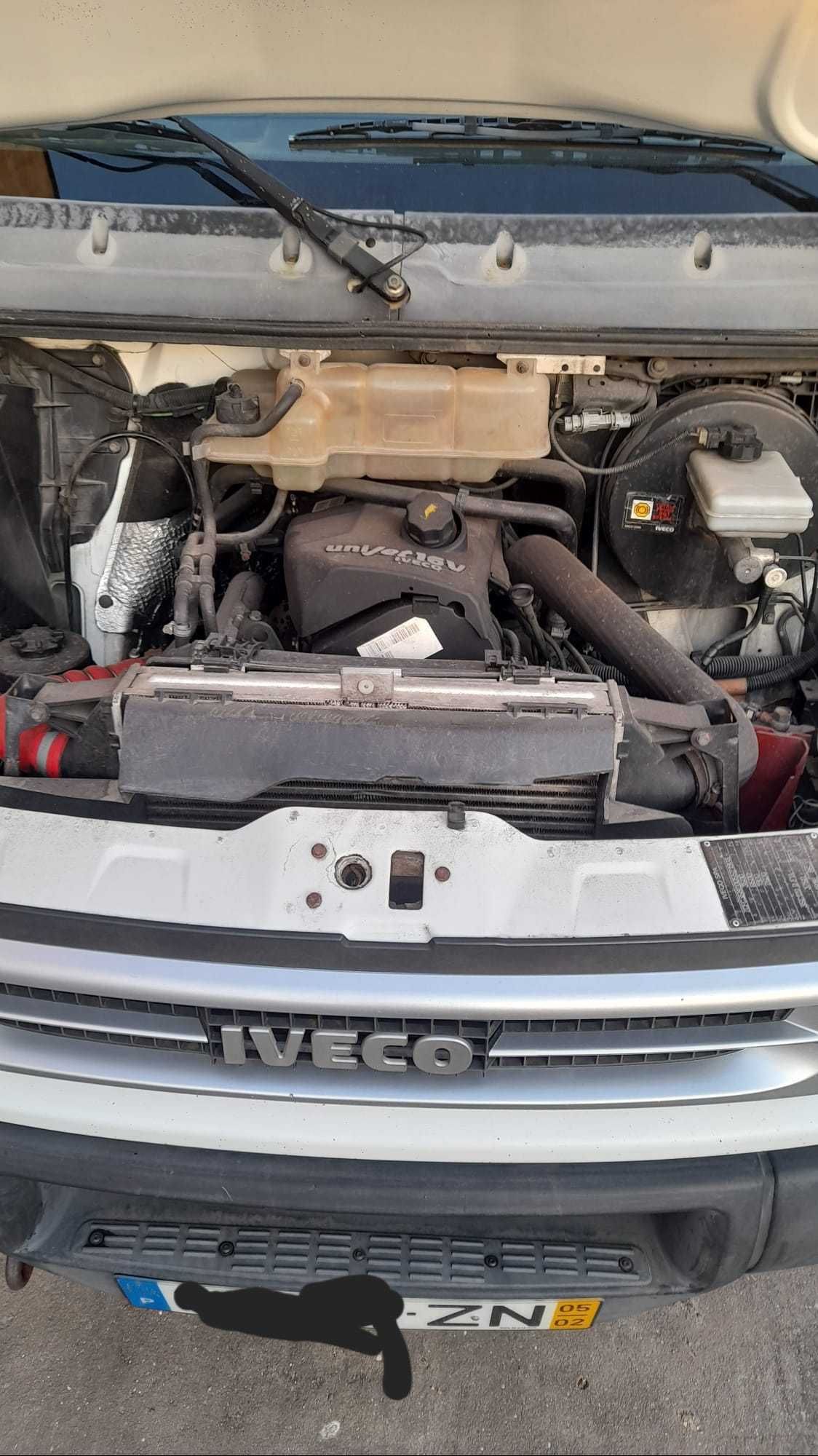 Iveco Daily 35c12, ano 2005, 7 lugares