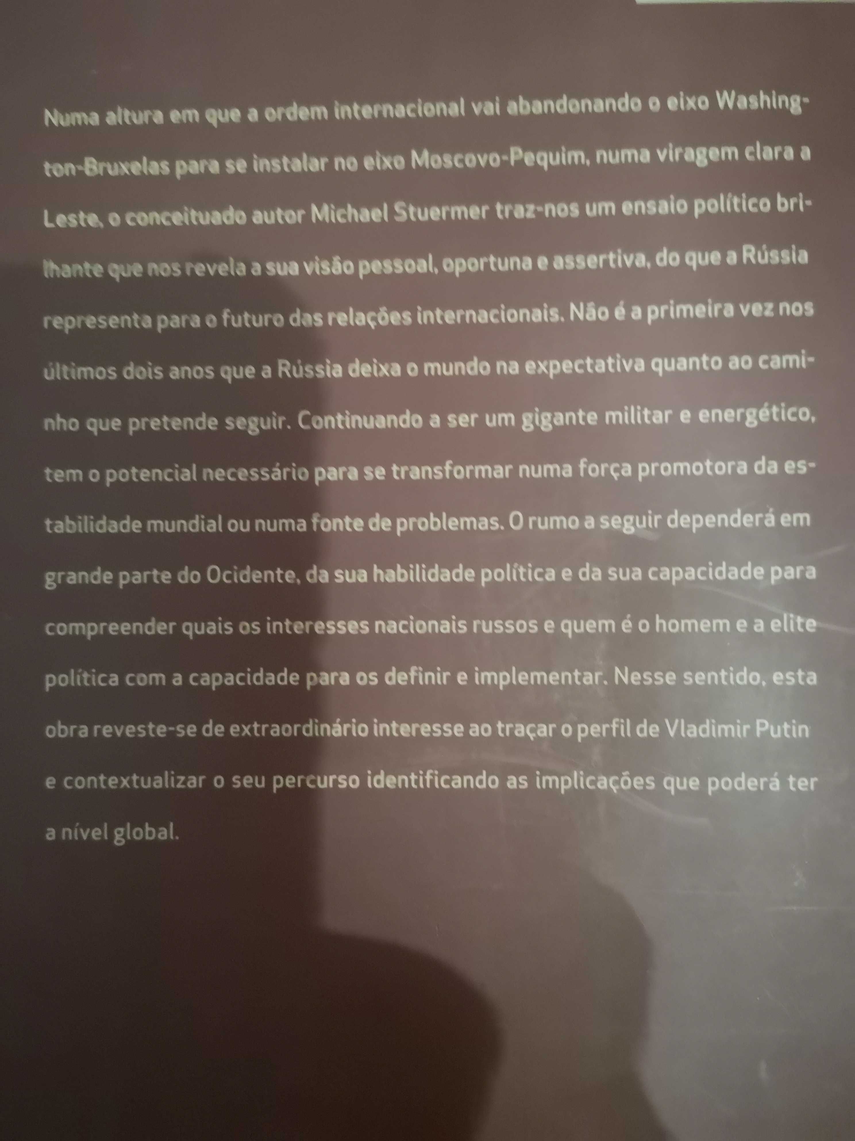 Putin e o Despertar da Rússia
de Michael Stuermer  NOVO e EMBALADO