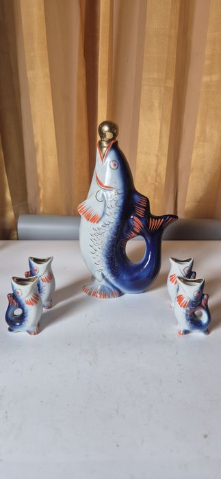 Połonne porcelanowa karafka Ryba z korkiem i kieliszkami komplet T1