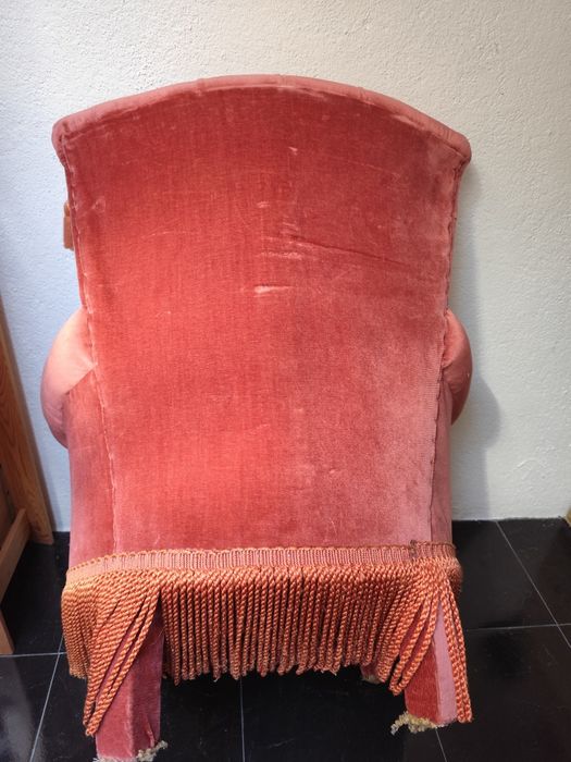 Poltrona/senhorinha rosa