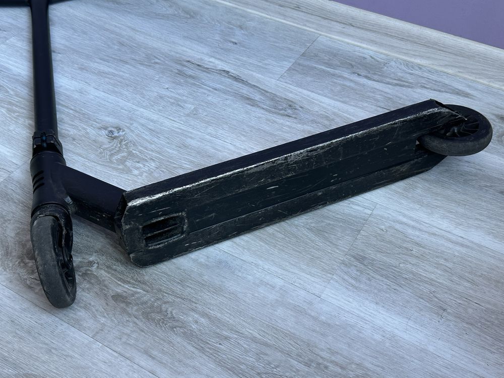Трюковий самокат Hipe H1
