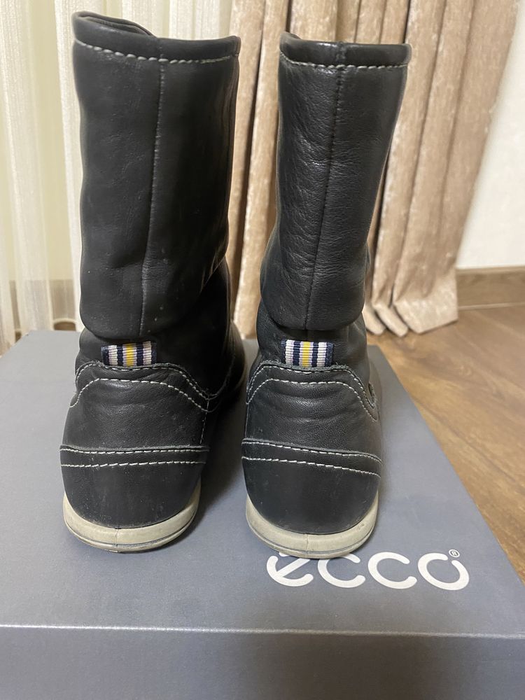Демисезонные Ecco р 38