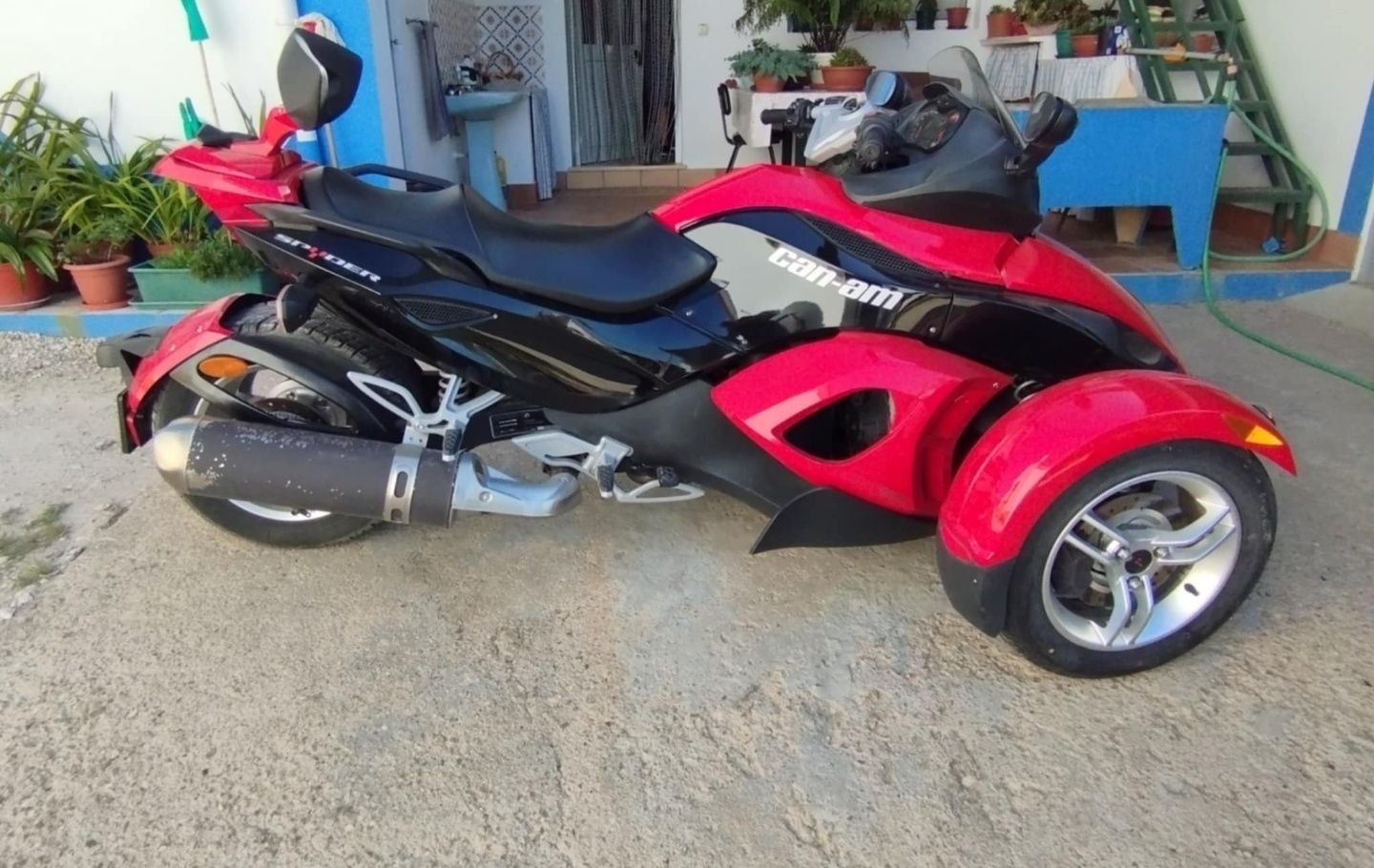 Moto triciclo can am Spyder