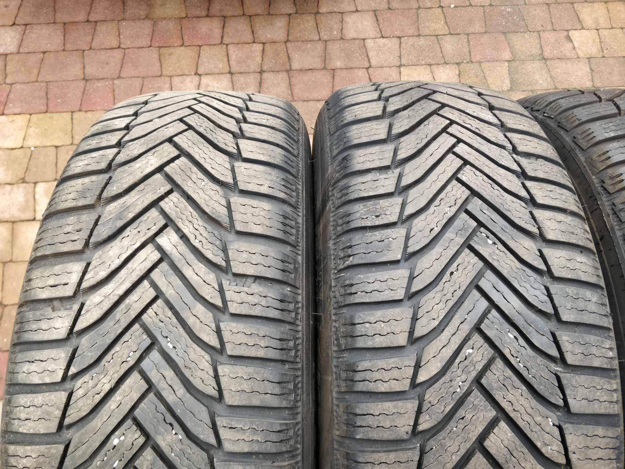 3365. Opony zimowe 225/55/17 Michelin 2021/22r 8mm cena za 4szt